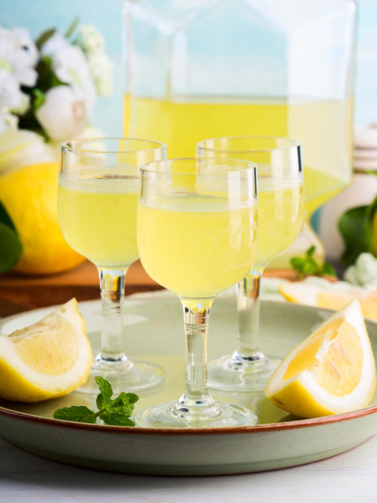 Limoncello Spritz i vinglas